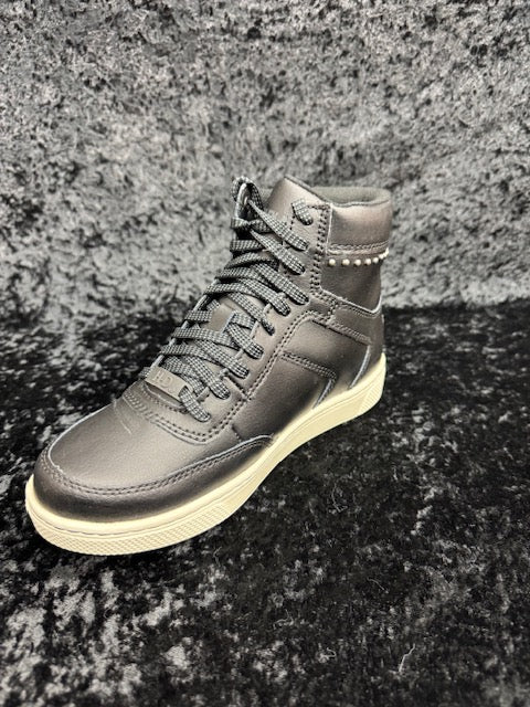 Grady Stud Sneaker