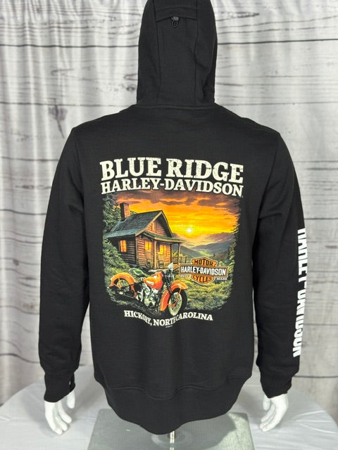 Core Bar & Shield Men's Pullover Hoodie