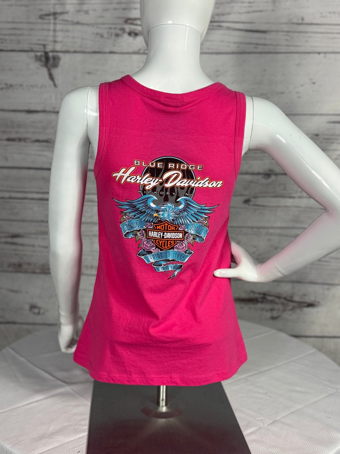 Low Rida Scoop Tank Top