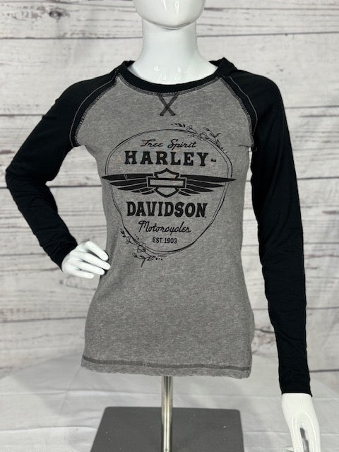 Entwine Raglan Long Sleeve Tee